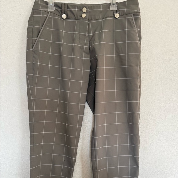 Nike Pants - Nike Women Gray Plaid Chinos Golf Pants